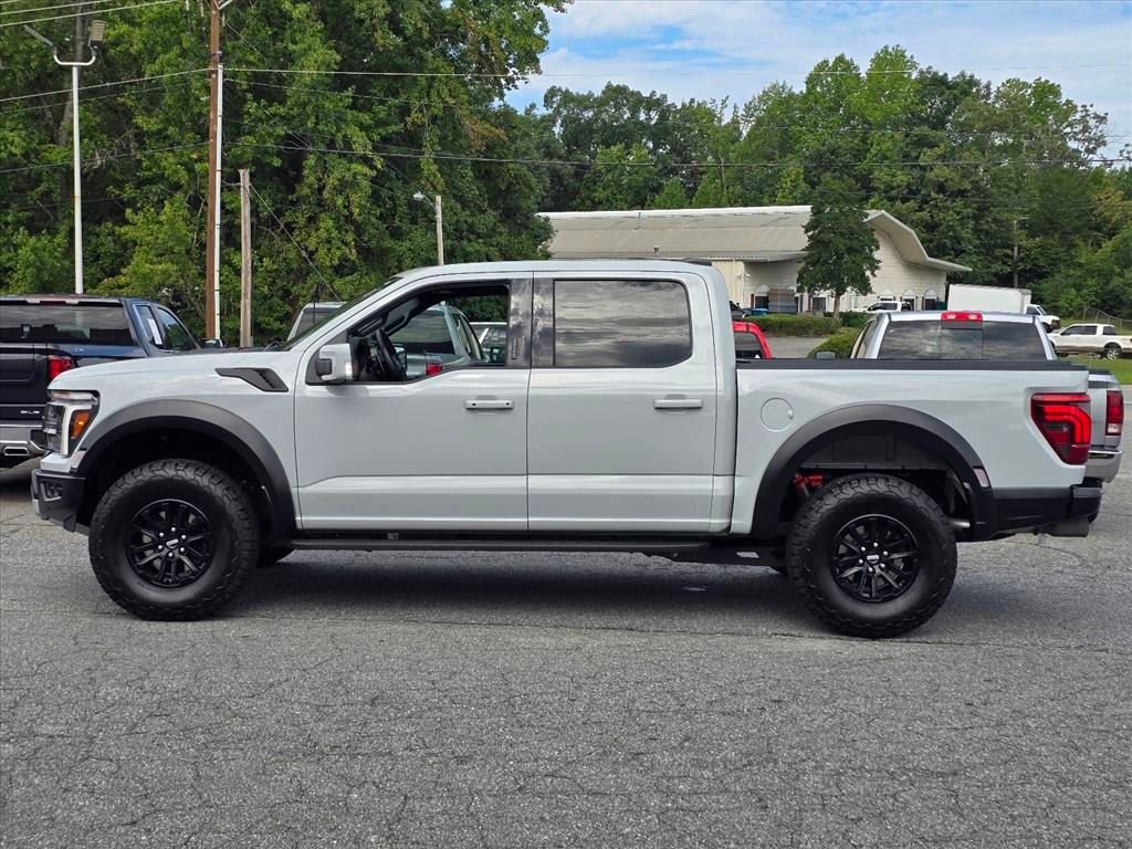 Used 2024 White Ford Raptor image 23