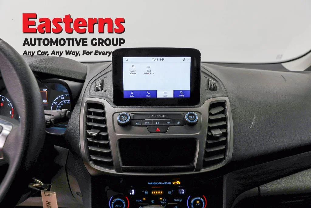 Used 2021 Silver Ford XLT image 12