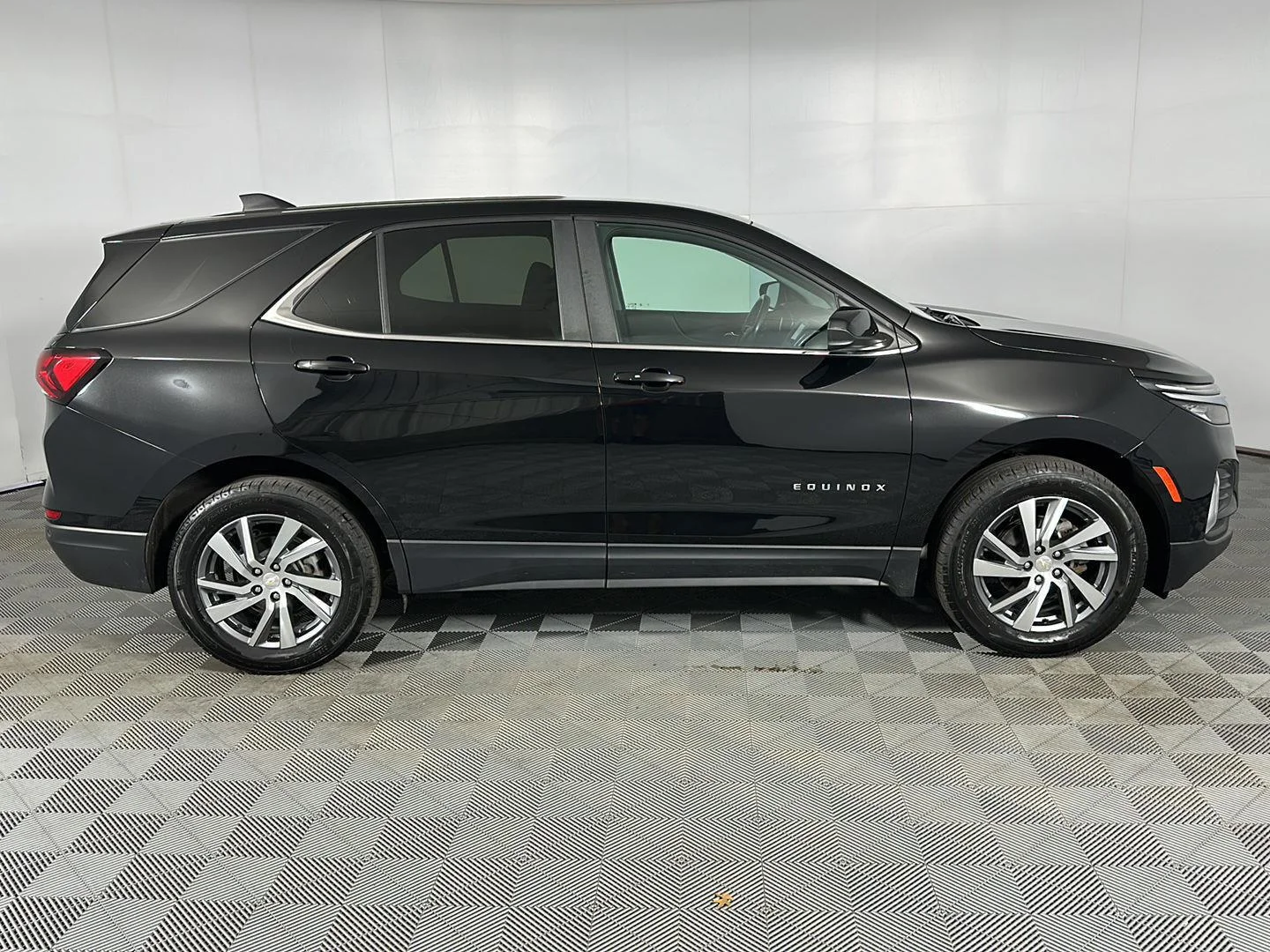 Used 2024 Mosaic Black Metallic Chevrolet LT image 26