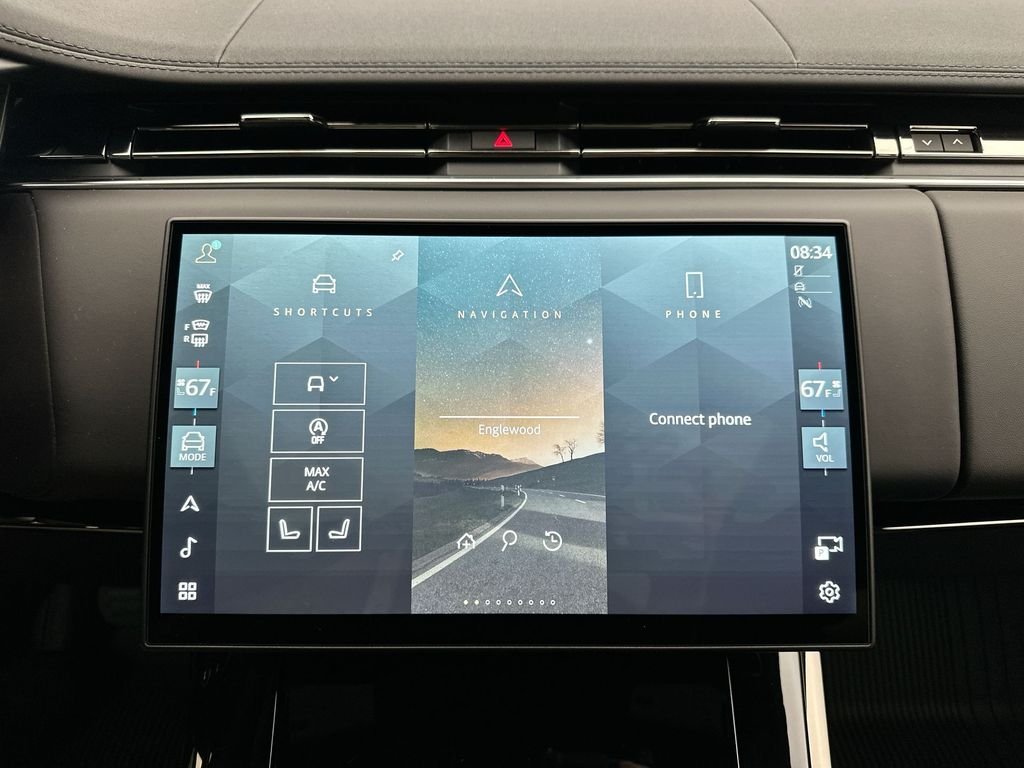 New 2027 Santorini Black Metallic Land Rover SE image 13