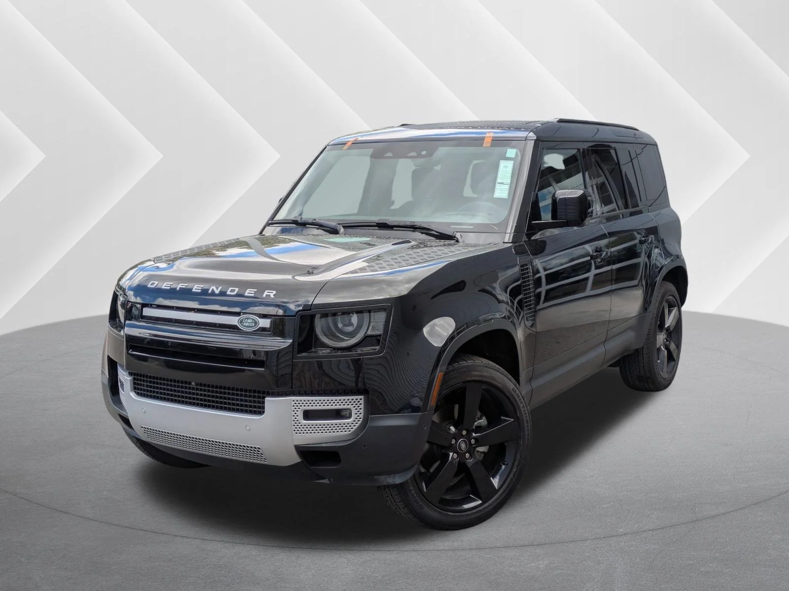 2025 Land Rover Defender 110 S P300's photo