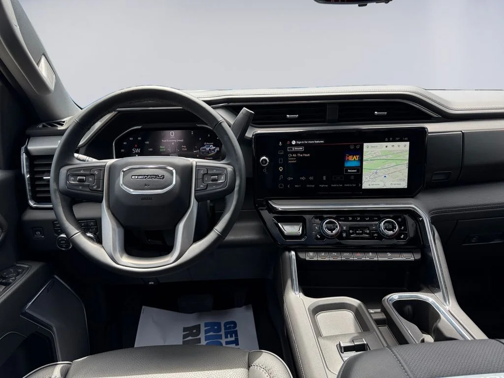 Used 2025 Black GMC Denali image 14