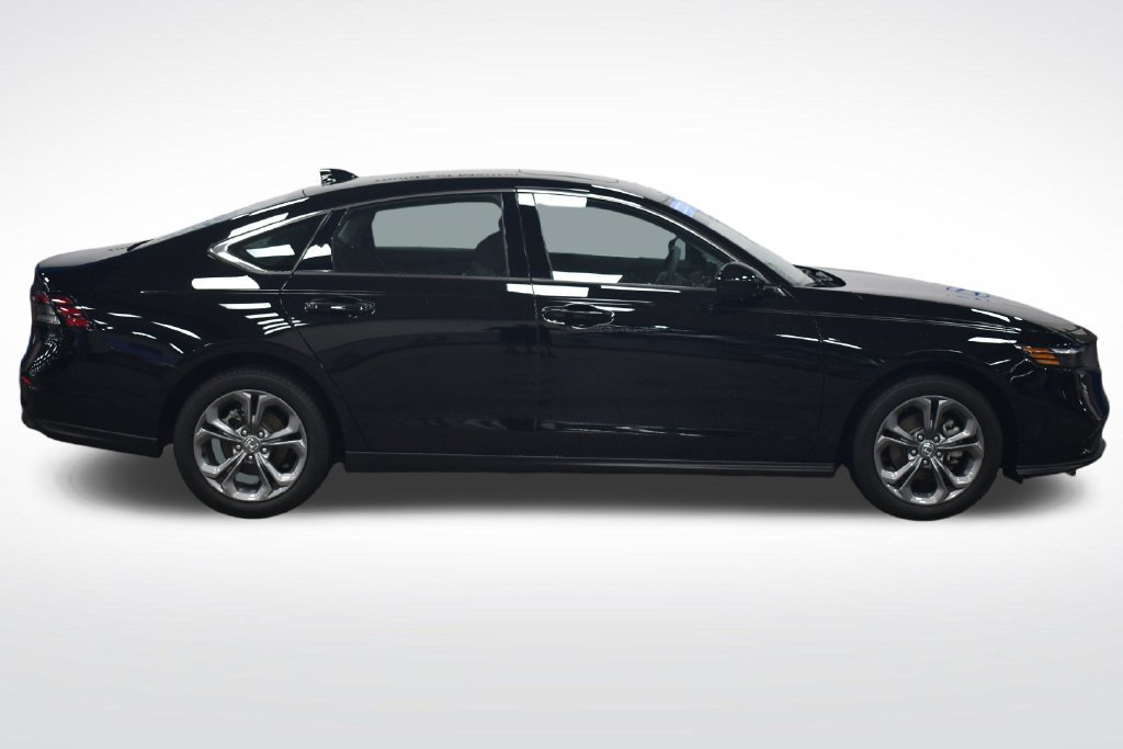 Certified Used 2024 Crystal Black Pearl Honda EX image 6