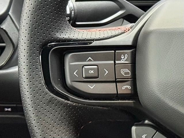 New 2026 Diamond Black Crystal Pearlcoat Dodge R/T image 16
