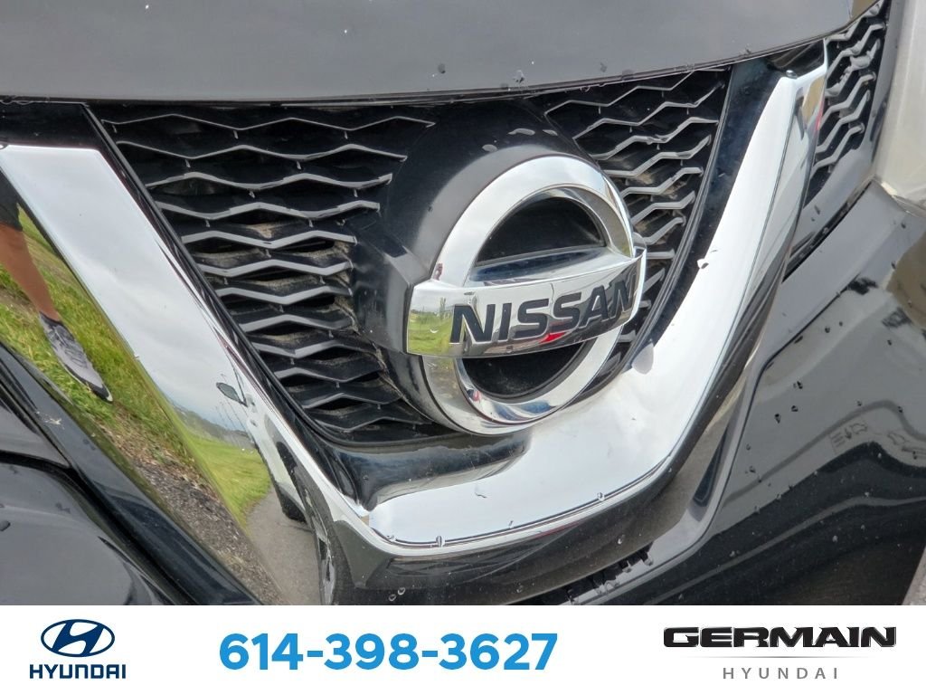 Used 2015 Black Nissan SV image 14