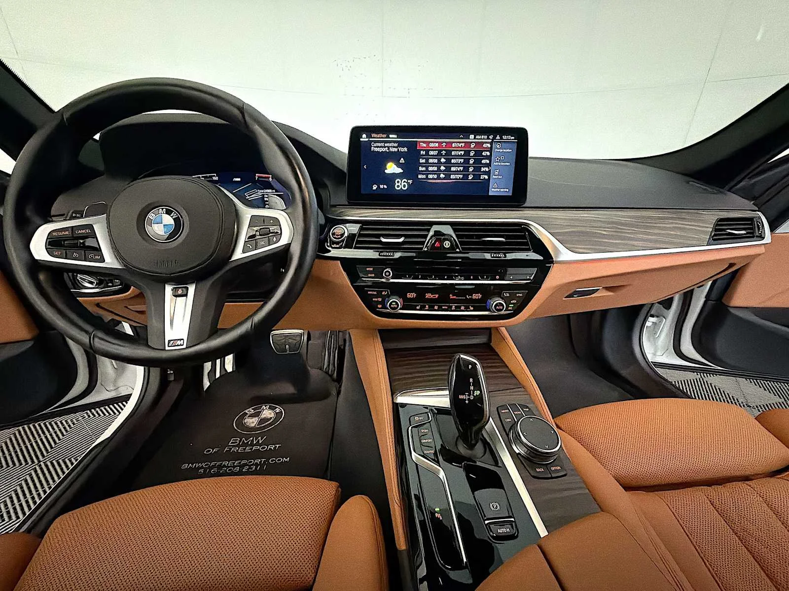 2023 BMW 5 Series 530i - Photo 17