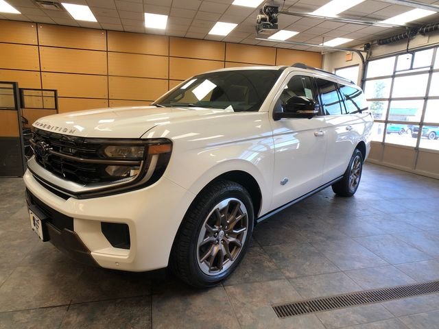 New 2026 Star White Metallic Tri-Coat Ford MAX King Ranch® image 3
