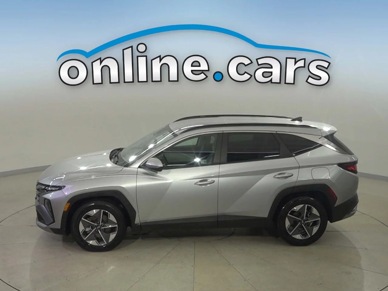 Used 2025 Silver Hyundai SEL image 32