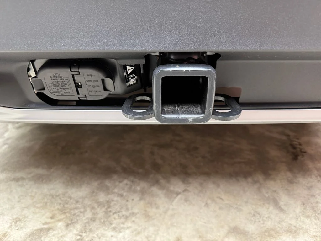 New 2026 Carbonized Gray Metallic Ford Active image 5