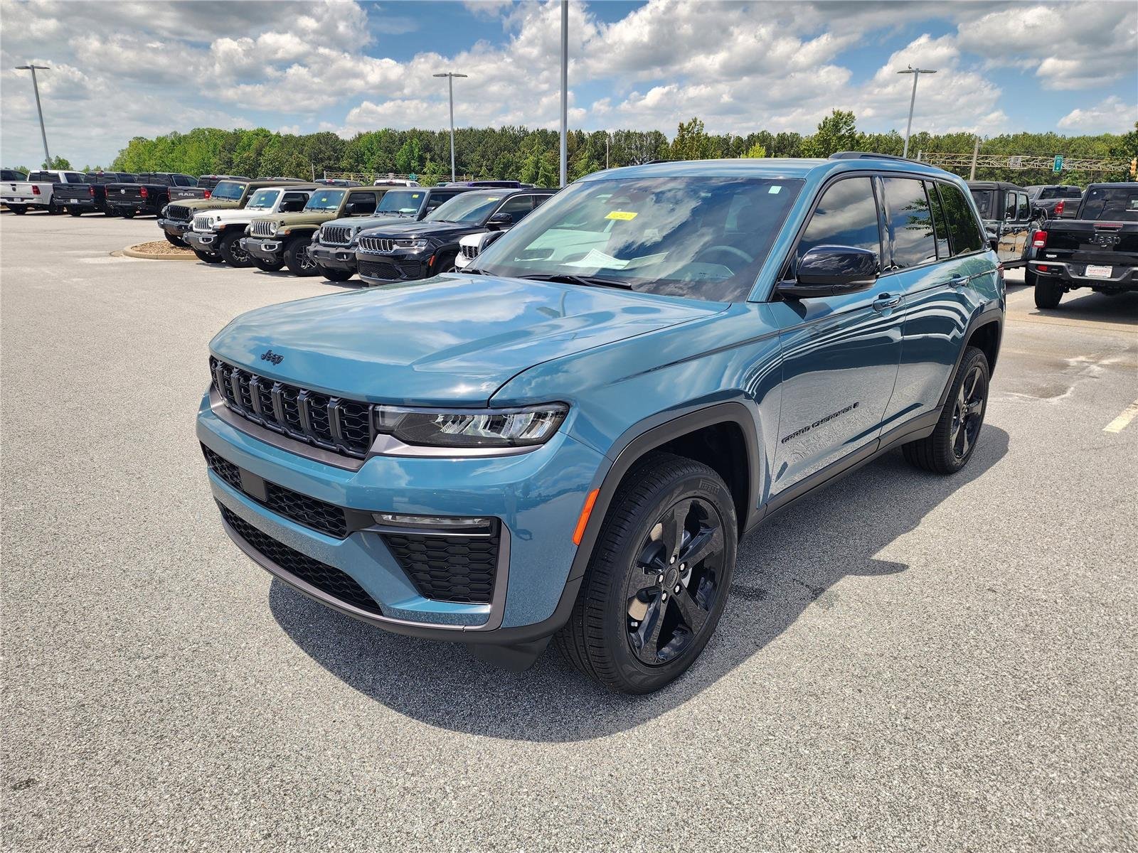 New 2026 Steel Blue Exterior Paint Jeep Limited image 3