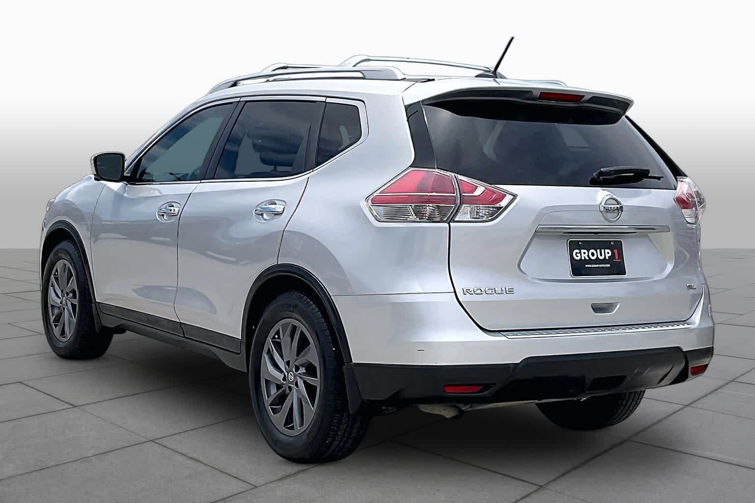 Used 2016 BRILLIANT SILVE Nissan SL image 12