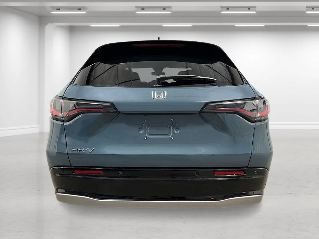 New 2027 Nordic Forest Pearl Honda EX-L image 4