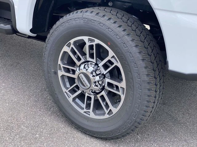 New 2026 White Ford Platinum image 5