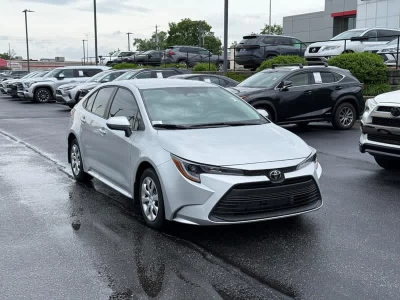 2026 Toyota Corolla LE