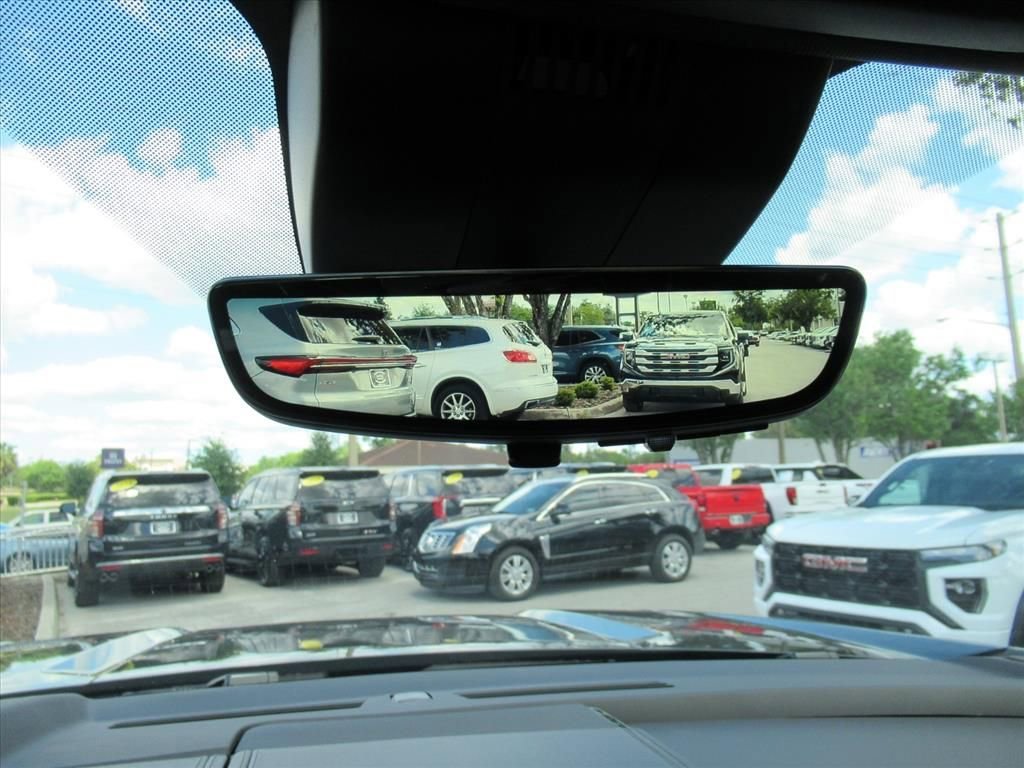 2026 GMC Yukon AT4 - Photo 30
