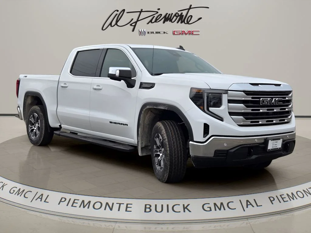 2026 GMC Sierra 4WD Crew Cab Short Box SLE's photo