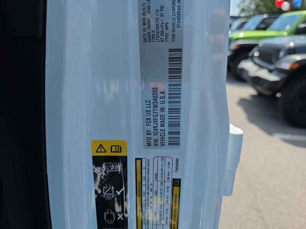 New 2026 Bright White Clearcoat Jeep Rubicon X image 34