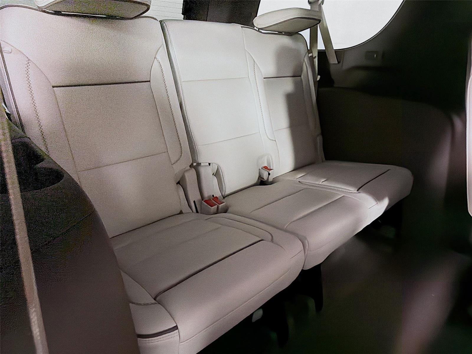 2026 GMC Yukon XL Denali - Photo 41