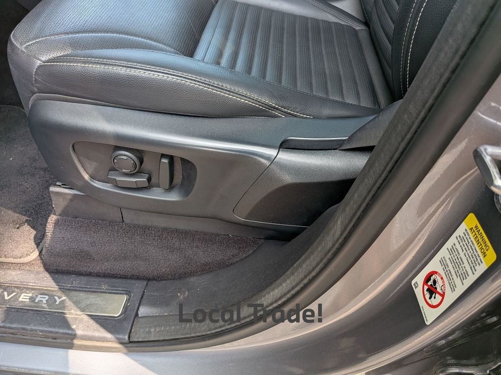 Used 2021  Land Rover S image 18