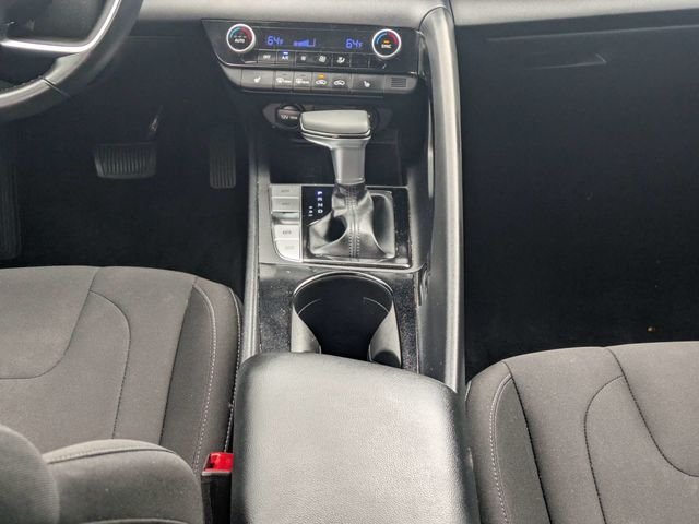 Used 2022 Black Hyundai SEL image 17