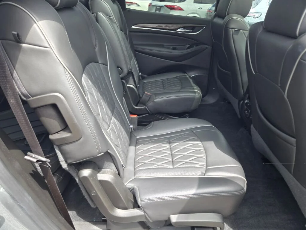 Used 2023 Gray Buick Avenir image 7