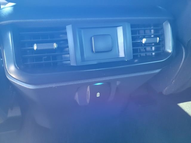 Used 2021 Black Ford XL image 13