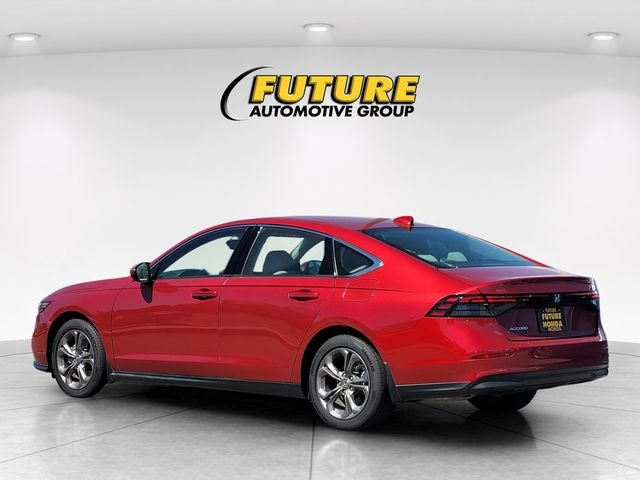Used 2024  Honda EX image 7