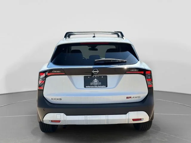 2026 Nissan KICKS SR AWD - Photo 6