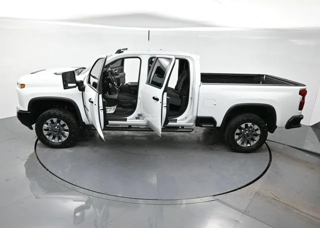 Used 2024 Summit White Chevrolet Custom image 38