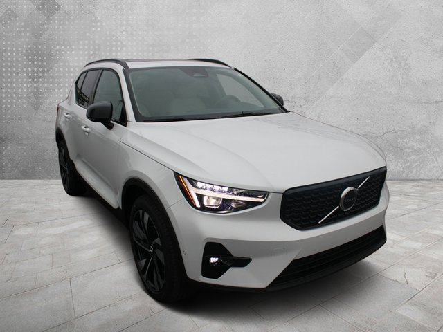 2026 Volvo XC40 Ultra