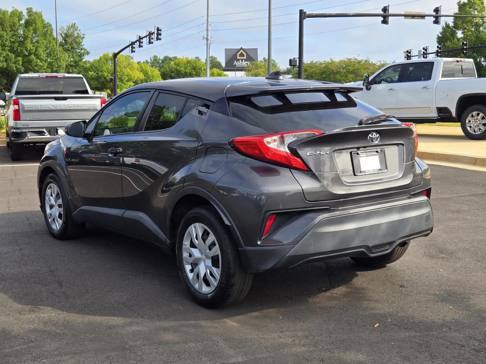 Used 2021 Gray Toyota LE image 12