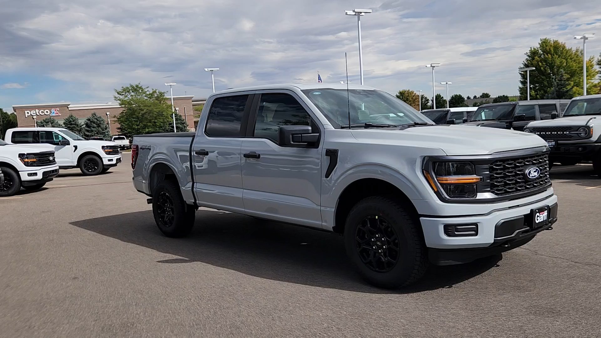 New 2026 Avalanche Ford STX image 7