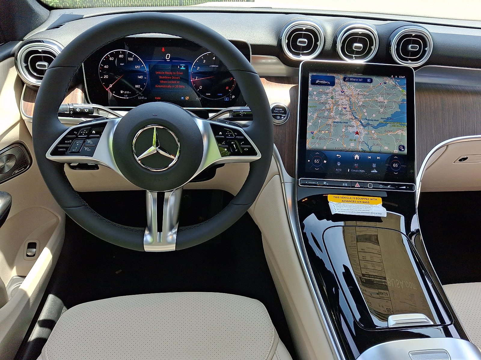 New 2026 Polar White Mercedes-Benz GLC 300 image 9