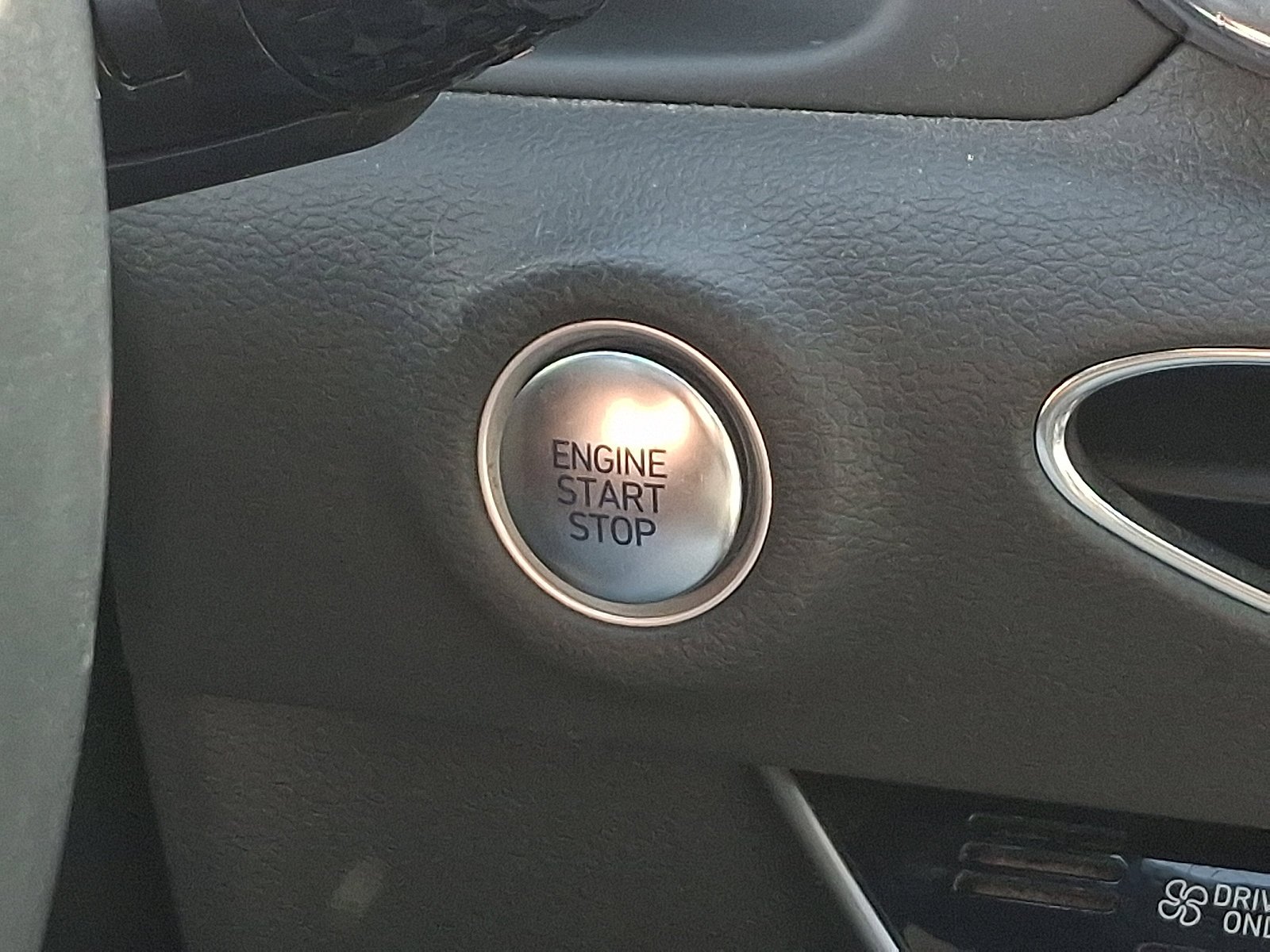 2022 Hyundai Sonata Hybrid Limited - Photo 24