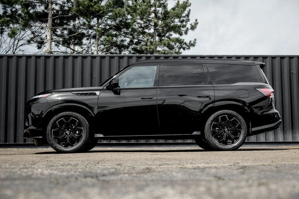 New 2026 MINERAL BLACK INFINITI Sport 4WD image 3