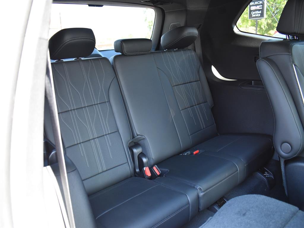 2026 Buick Enclave Avenir - Photo 8
