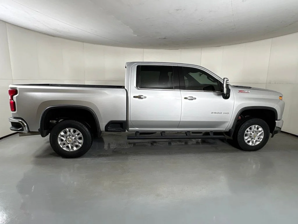 Used 2021 Silver Chevrolet LTZ image 11