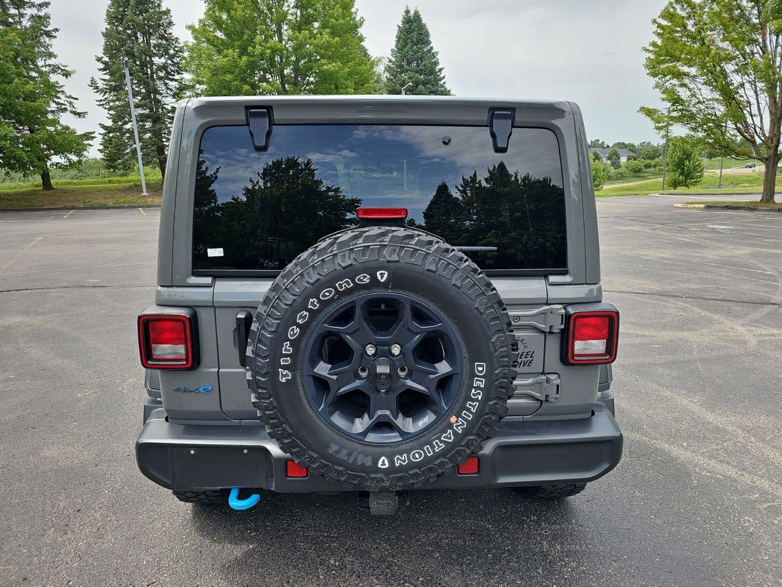 Certified Used 2023 Sting-Gray Clearcoat Jeep Willys 4xe image 4