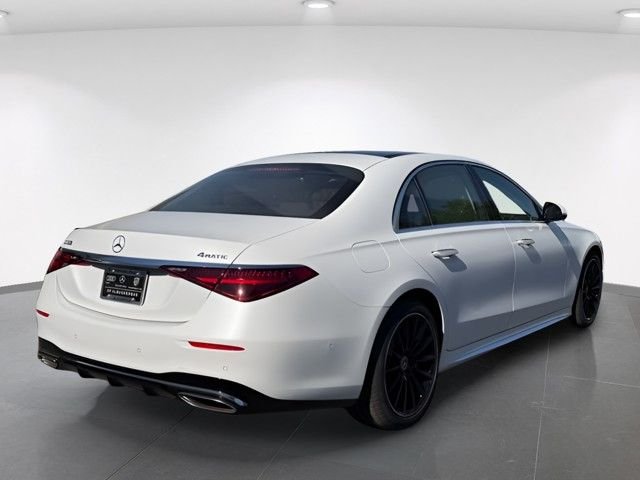 New 2026 MANUFAKTUR Moonlight White Magno Mercedes-Benz S 580 image 8