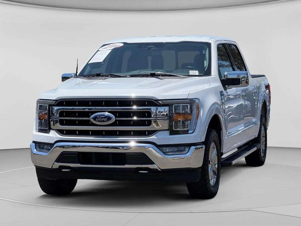Used 2023 White Ford Lariat image 6