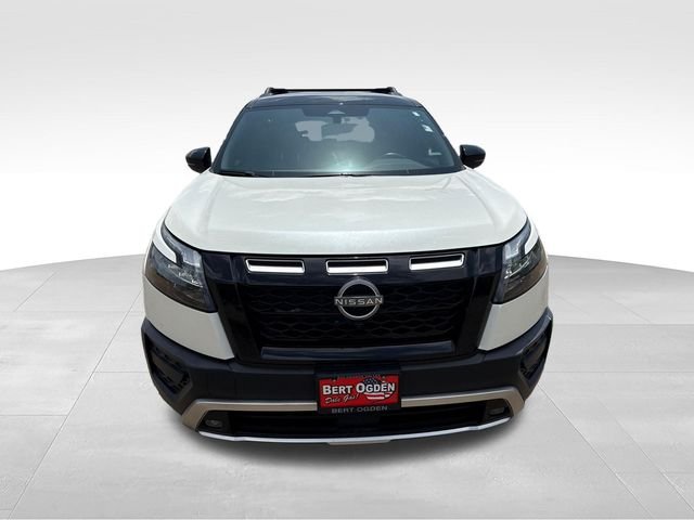 Used 2024 White Nissan Rock Creek image 2