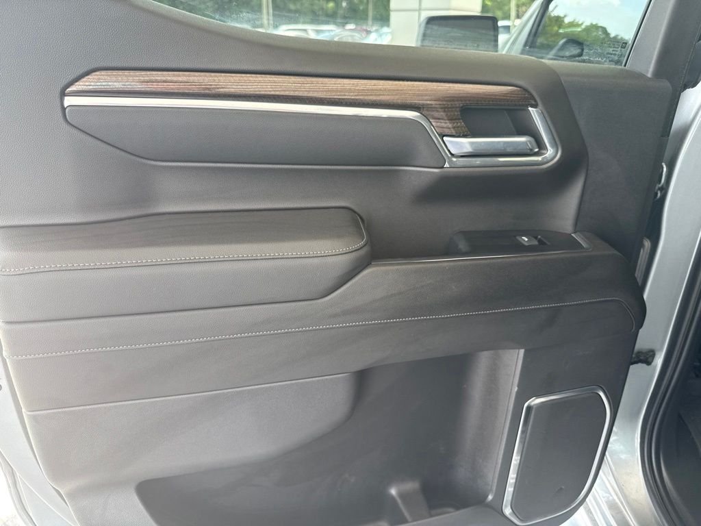 Used 2023 Gray Chevrolet LT image 44