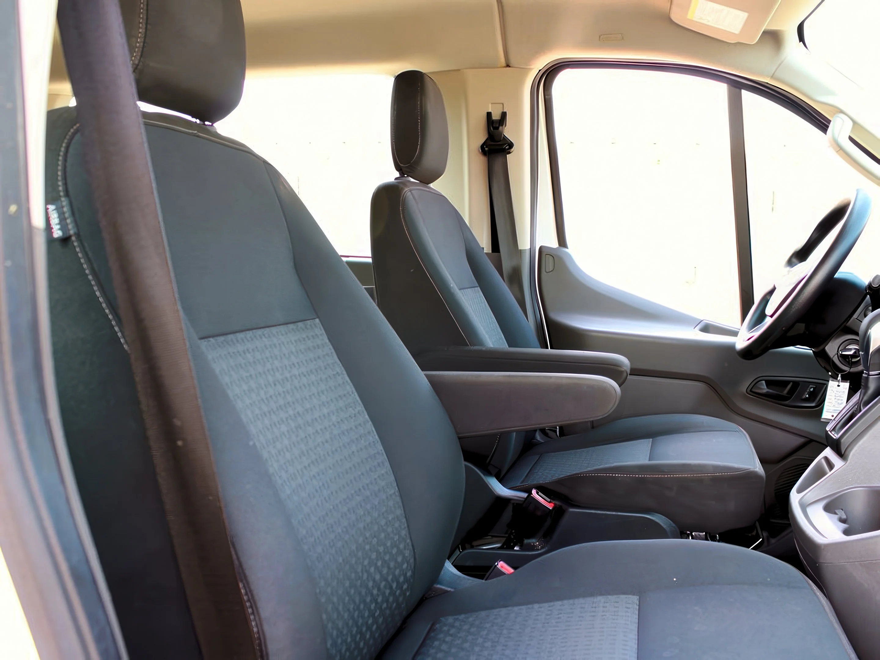 Used 2021 Oxford White Ford XLT image 22