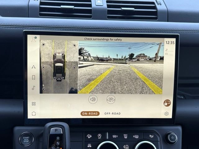 New 2026 Woolstone Green Land Rover X-Dynamic SE image 25