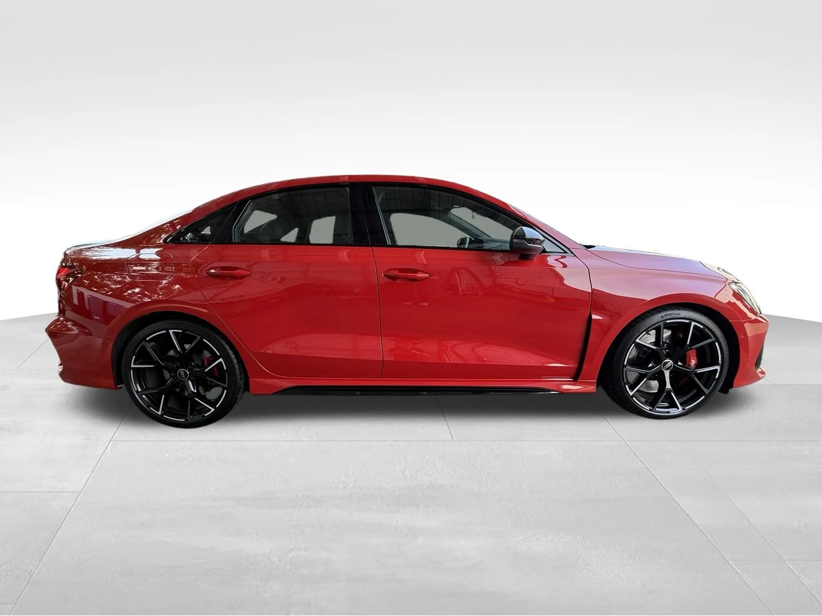 Used 2024 Red Audi 2.5T image 4