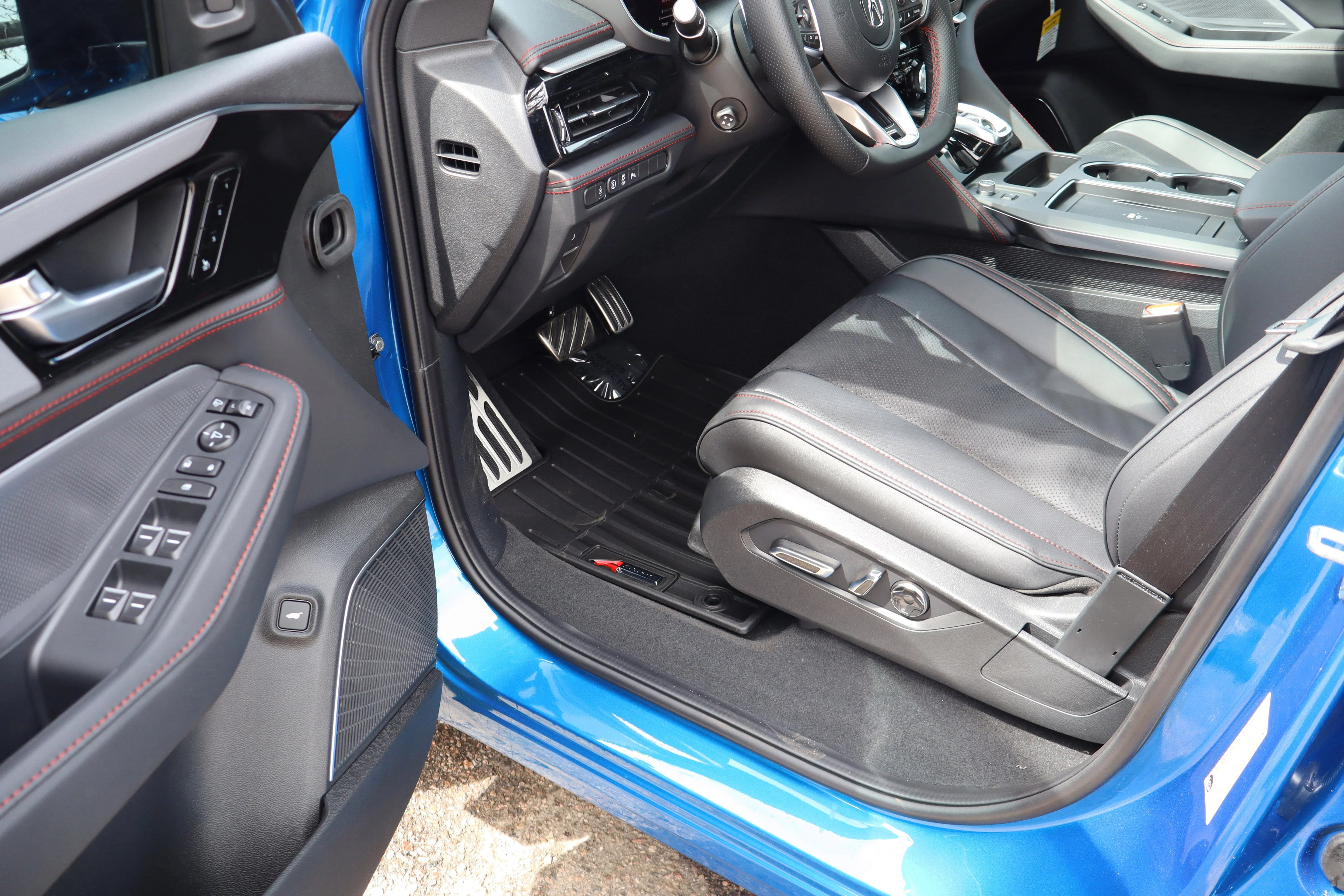 New 2026 Double Apex Blue Pearl Acura w/A-Spec Package image 24
