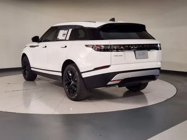 New 2026 Fuji White Land Rover S - P250 image 9