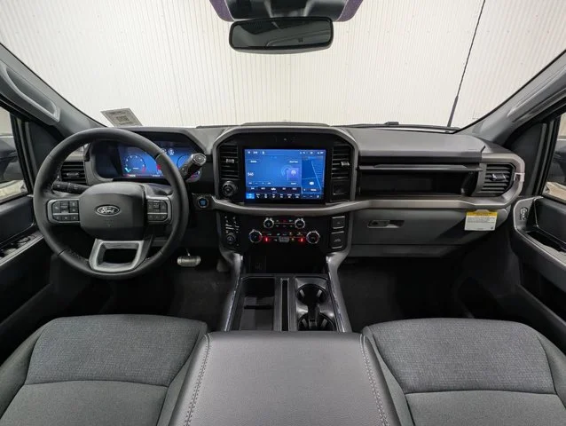 New 2026 Oxford White Ford XLT image 39