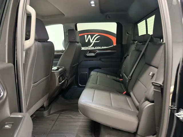 New 2026 Onyx Black GMC Elevation image 18