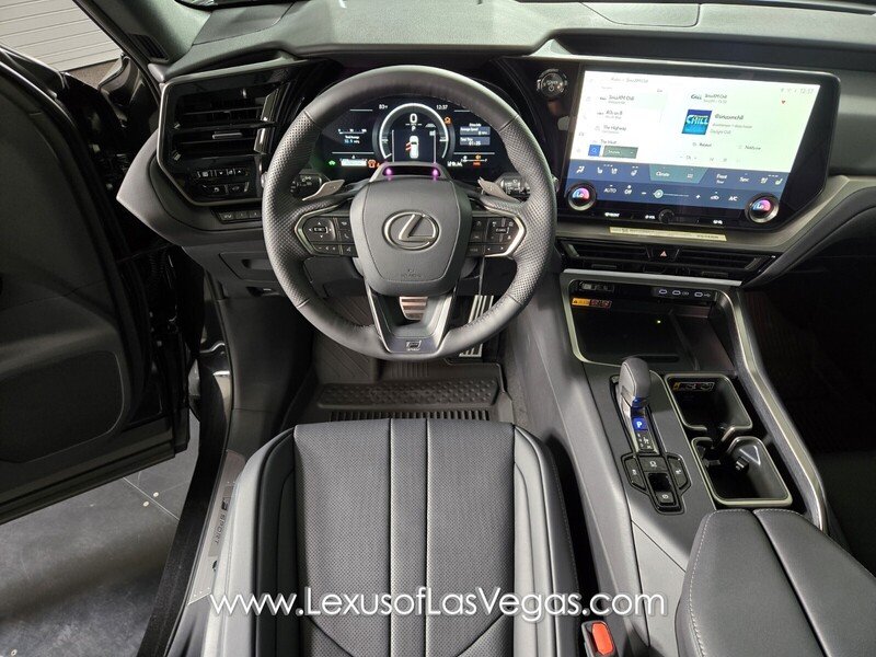 2026 Lexus TX 500h F-Sport - Photo 13